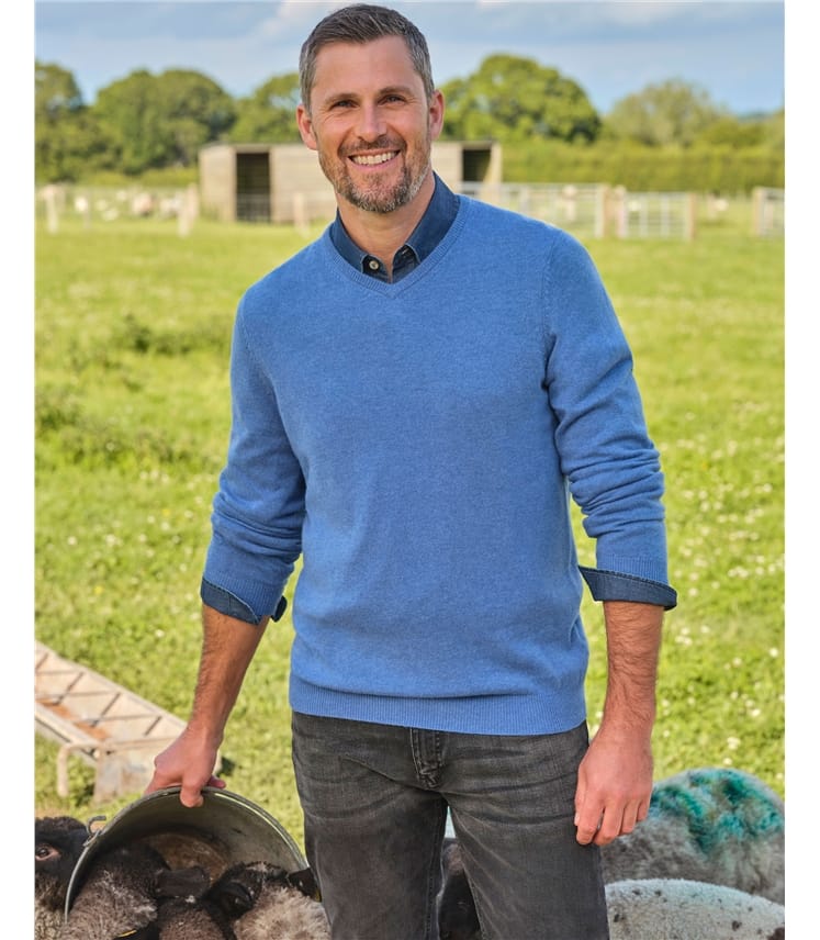 Cashmere & Merino Classic V Neck Knitted Jumper