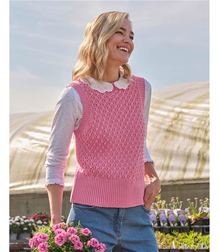 Pink sweater vest hotsell