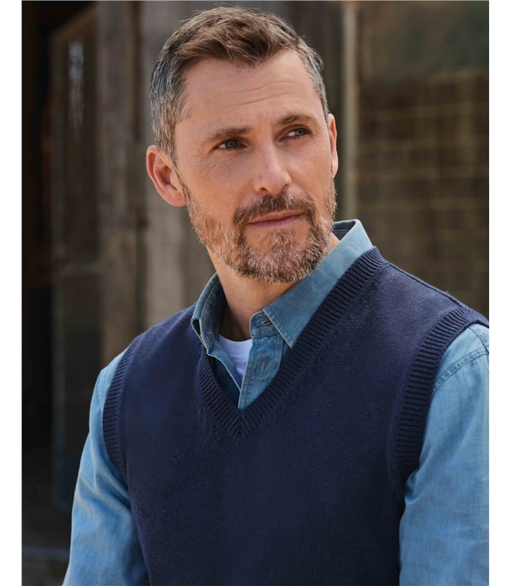 Pullunder mit V-Ausschnitt