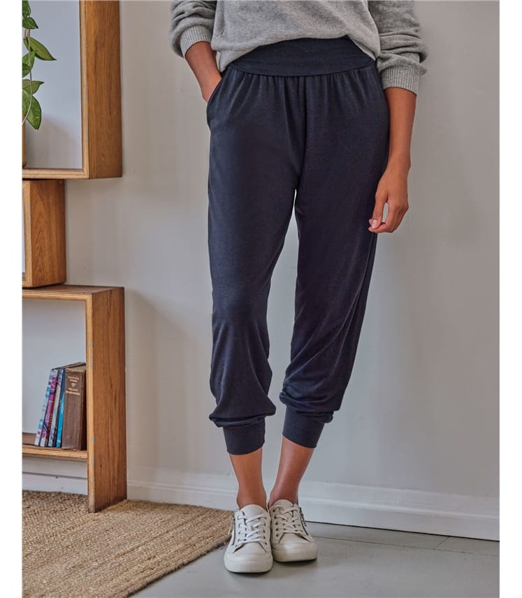 Best Plus Size Period Pants UK | 2023 | Cheeky Pants