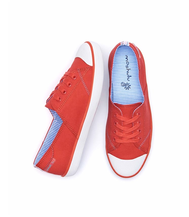 Puma red store canvas shoes