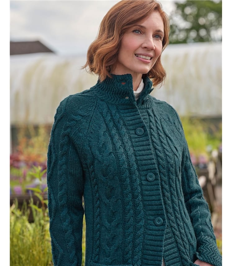 Langstrickjacke mit Aran-Zopfmuster aus reiner Wolle für Damen