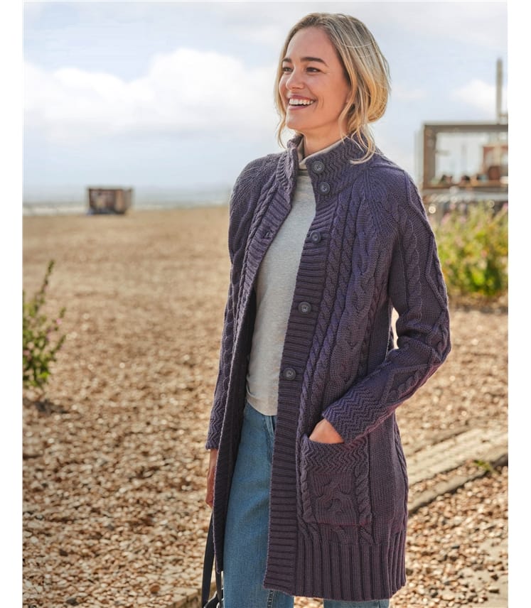 Langstrickjacke mit Aran-Zopfmuster aus reiner Wolle für Damen