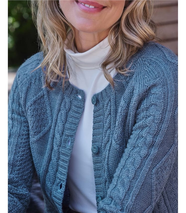 Strickjacke mit Zopfmuster aus reiner Wolle für Damen