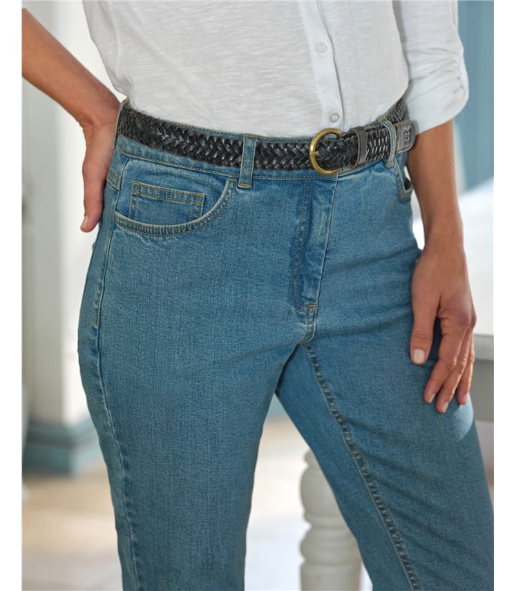 Stretch Easy Tapered Leg Jeans