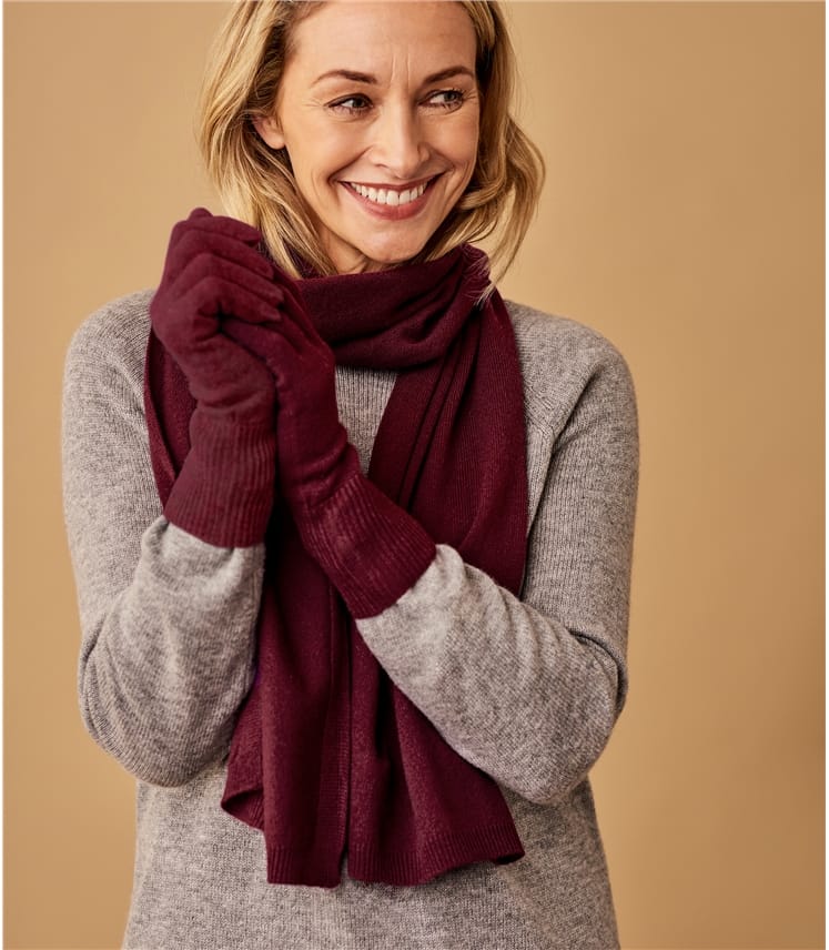 Plum | Womens Cashmere Merino Classic Scarf | WoolOvers UK