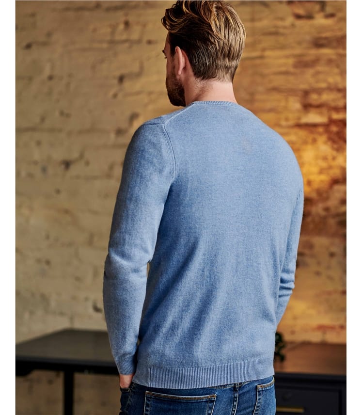 Cashmere and Merino Classic V Neck Knitted Sweater Cashmere and Merino Classic V Neck Knitted Sweater