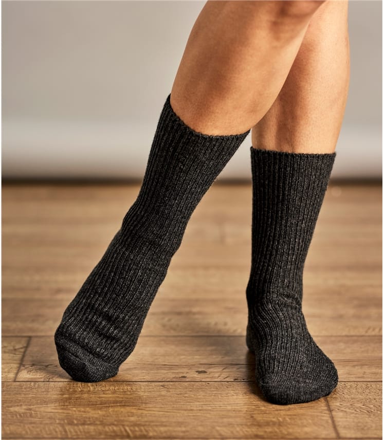 Charcoal | Womens Cashmere & Merino Socks | WoolOvers UK