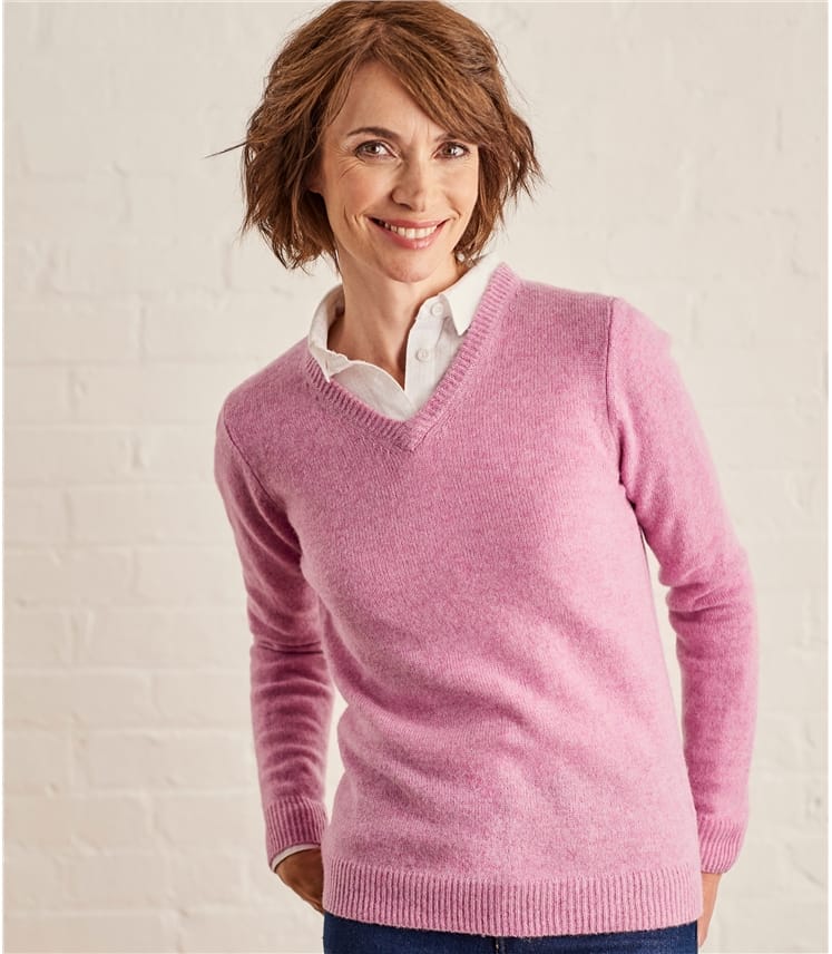 women's lambswool v neck jumper