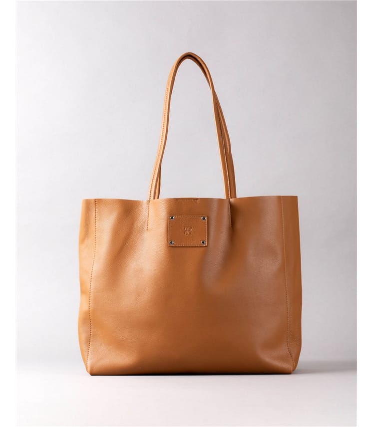 Tarn Leather Bucket Bag