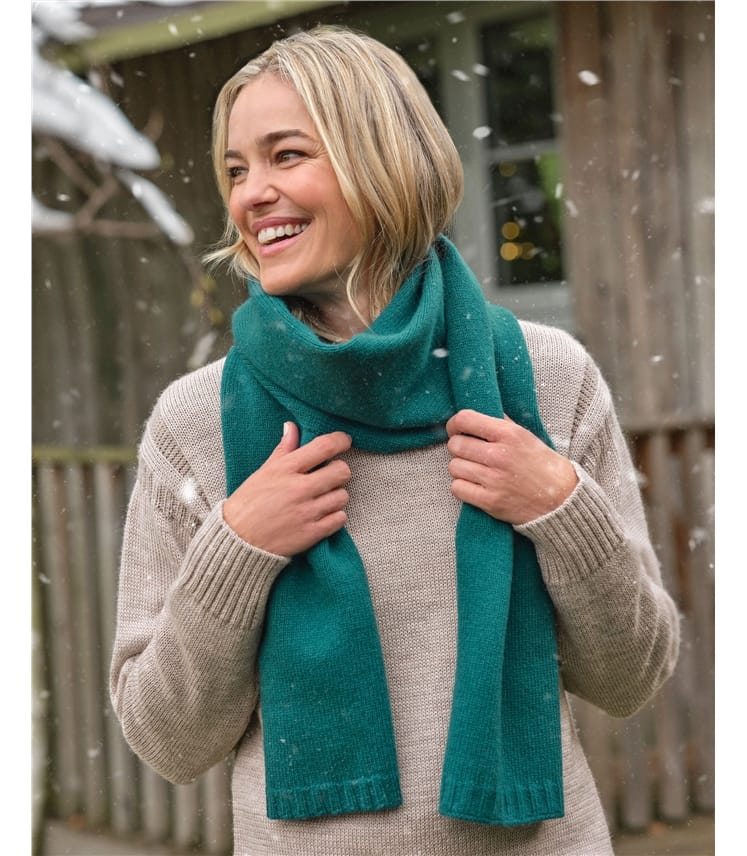 Womens Essential Lambswool Scarf