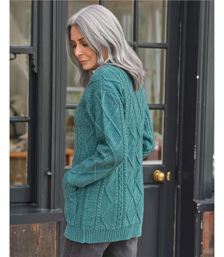 Aran-Strickjacke im Boyfriend-Stil