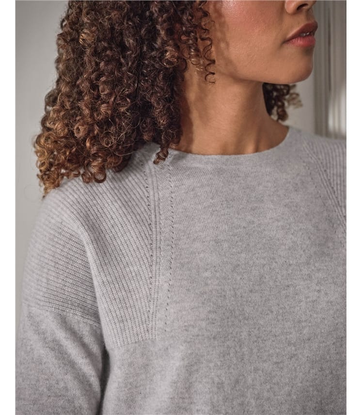 Luxuriöser Pullover aus reinem Kaschmir