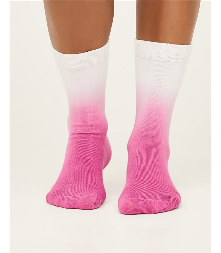 Chaussettes teintes par immersion