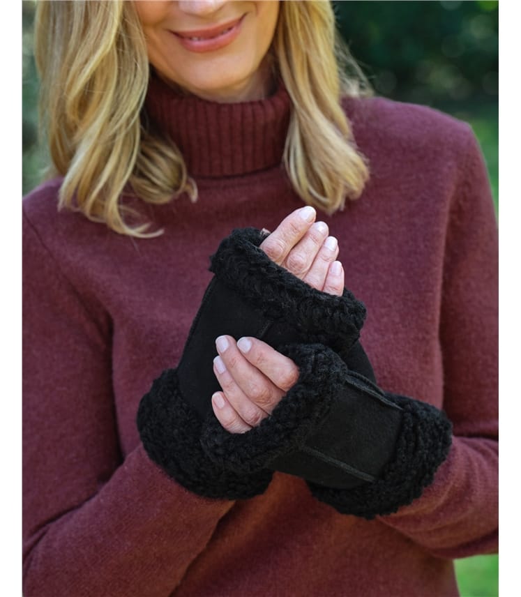 Fingerless Patch Mitten