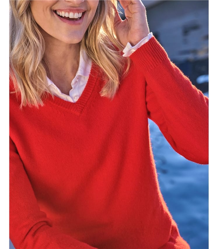 Womens Lambswool V Neck Jumper