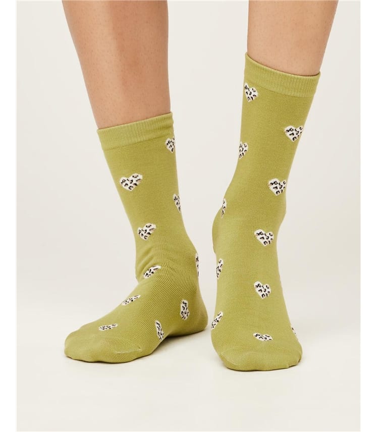 Socken mit Bambusviskose, Leoparden Herzen