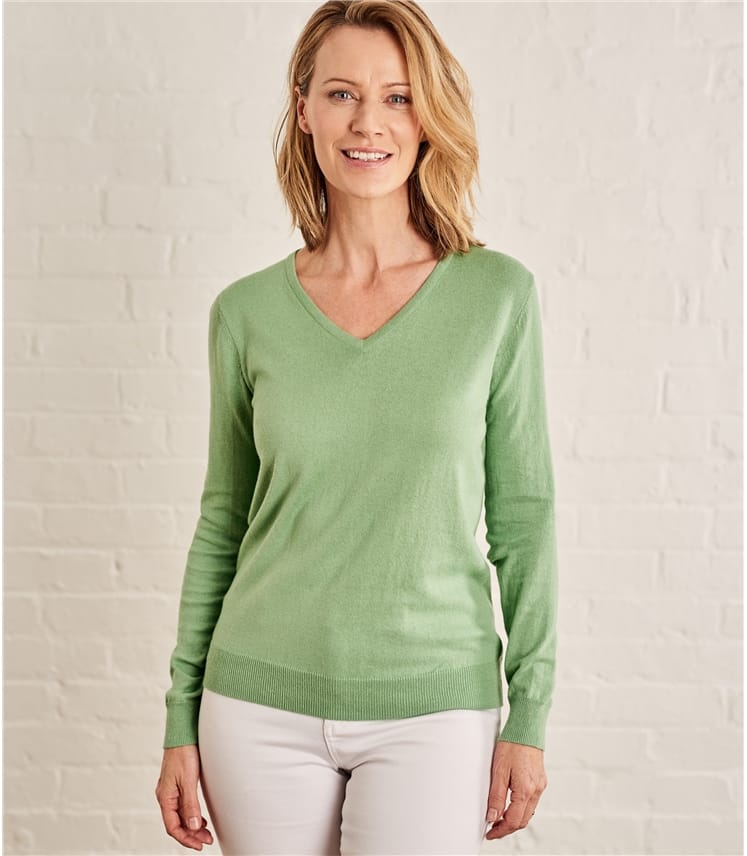 Parakeet | Womens Cashmere & Cotton V Neck Sweater | WoolOvers US