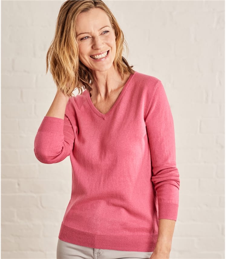 Peony Pink | Womens Cashmere & Cotton V Neck Jumper | WoolOvers AU