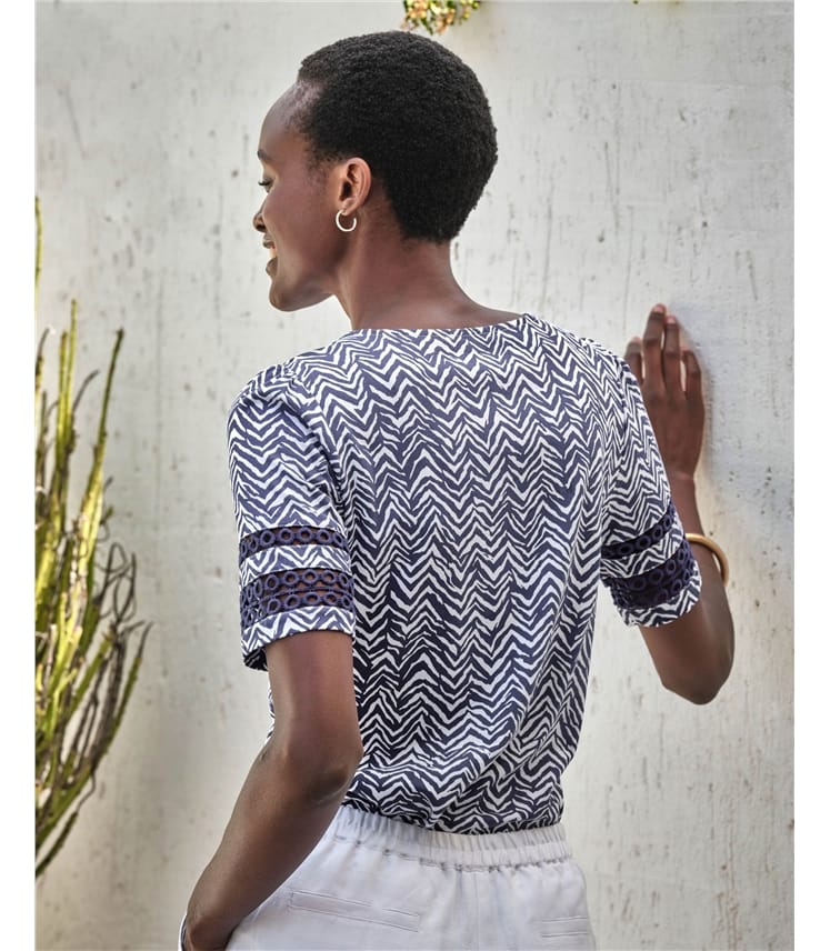 Lace Sleeve Detail Tee