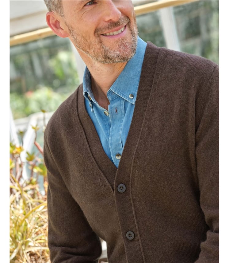 Strickjacke mit V-Ausschnitt aus Lammwolle für Herren