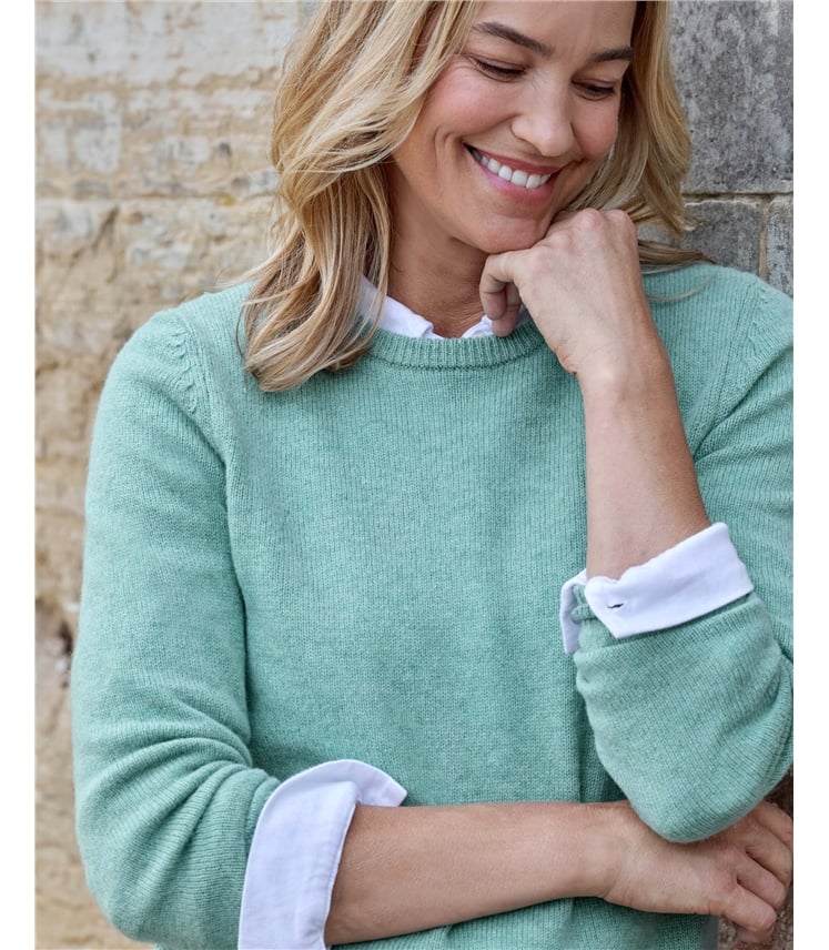 Womens Lambswool Crew