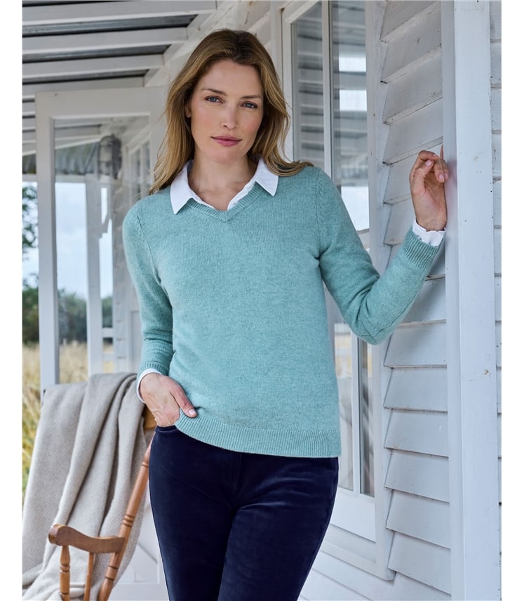 Womens Lambswool V Neck Jumper