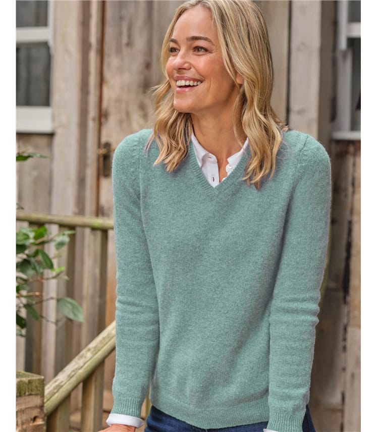 Womens Lambswool V Neck Jumper