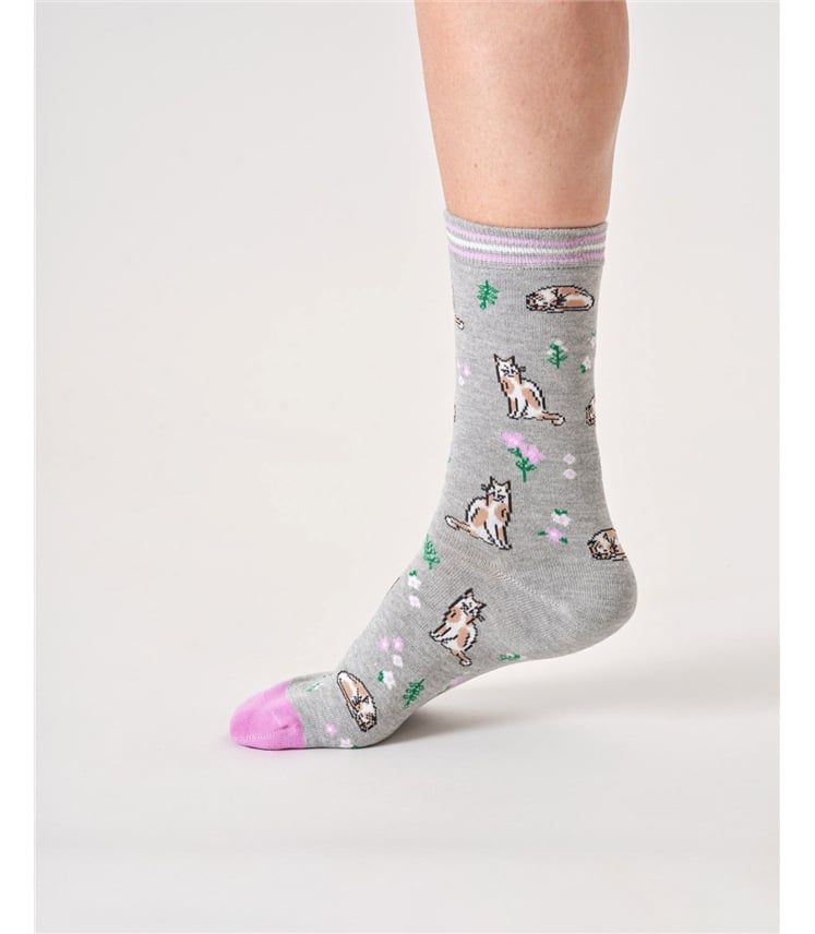 Womens Floral Cat Organic Cotton Crew Socks