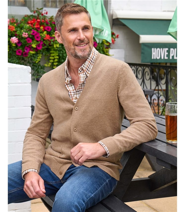 Strickjacke mit V-Ausschnitt aus Merinowolle und Kaschmir für Herren