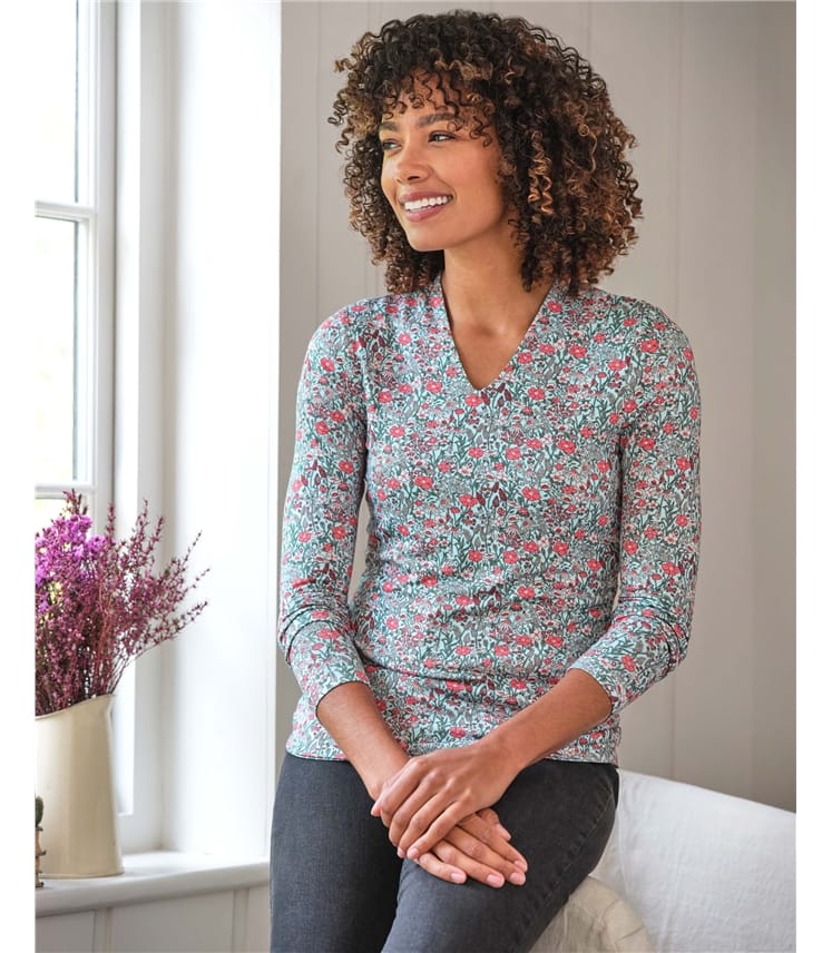 Jersey High V Neck Top