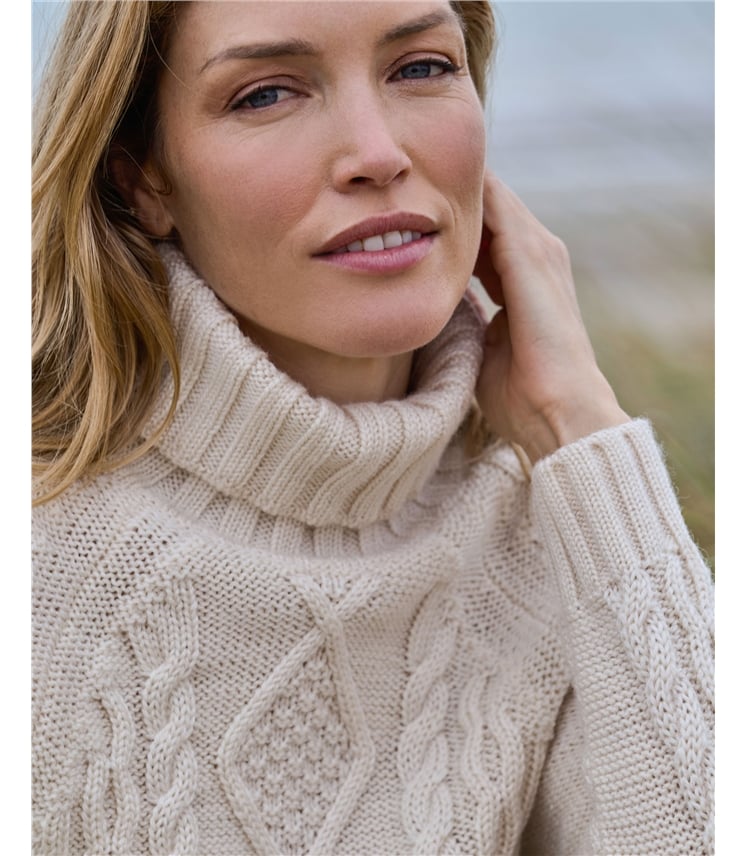 Pullover mit Aran-Zopfmuster und Rollkragen aus reiner Wolle für Damen