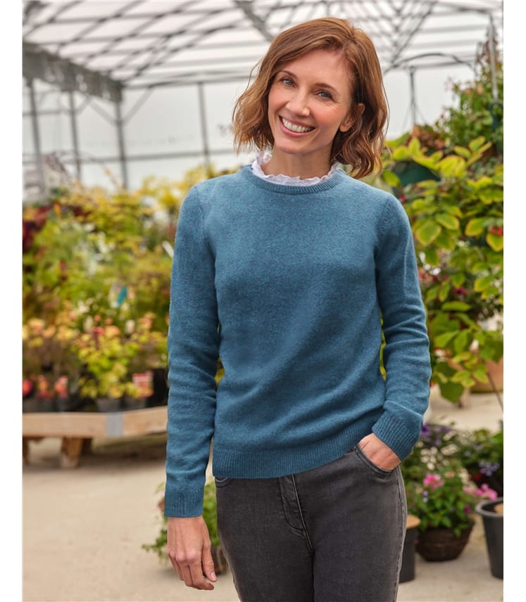 Womens Lambswool Crew