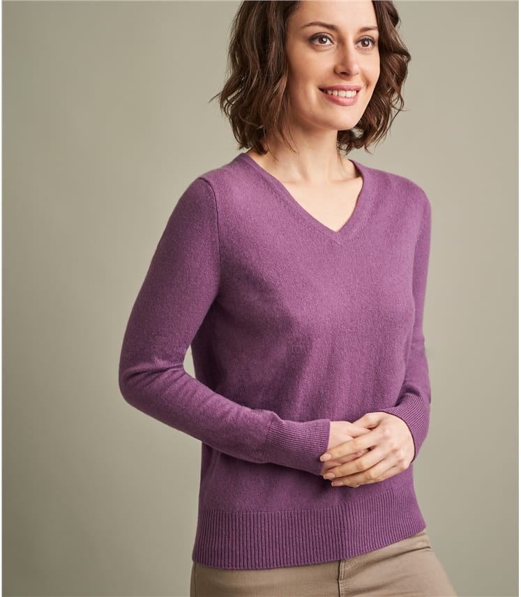 Light Aubergine | Womens Luxurious Pure Cashmere V Neck Sweater ...
