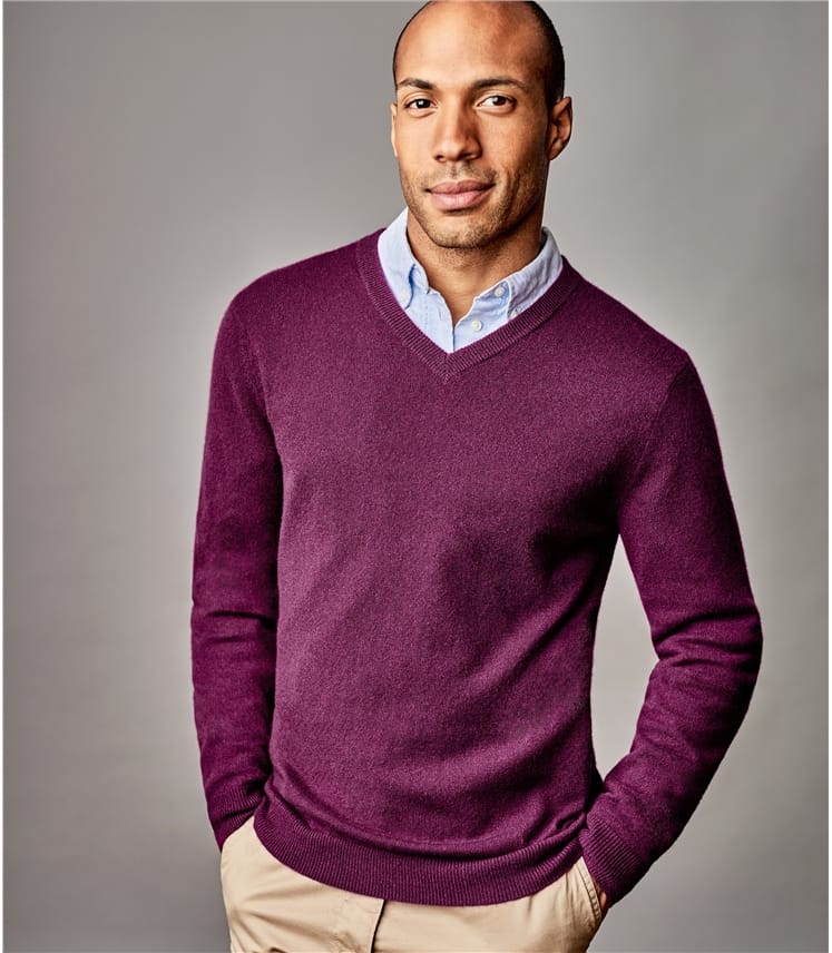 Dark Berry | Mens Pure Cashmere V Neck Jumper | WoolOvers UK