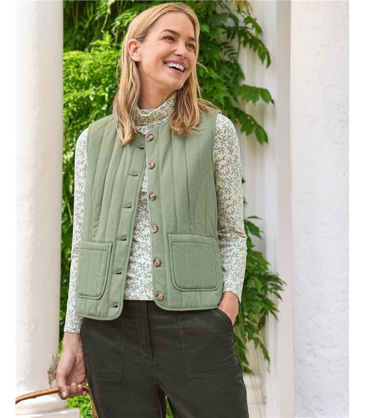 Quilted Button Through Gilet
