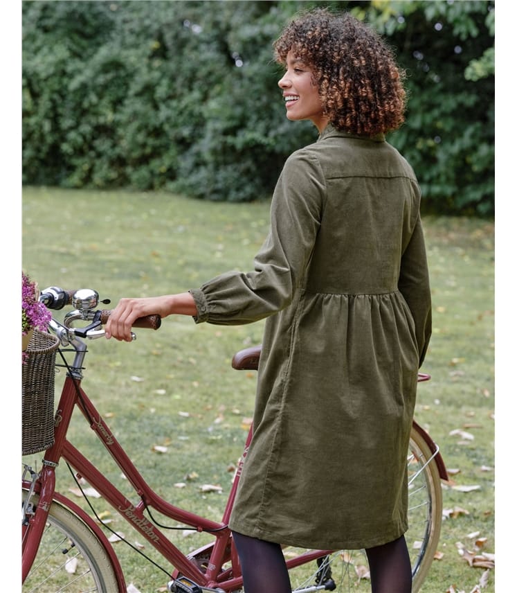 Petal Collar Cord Dress