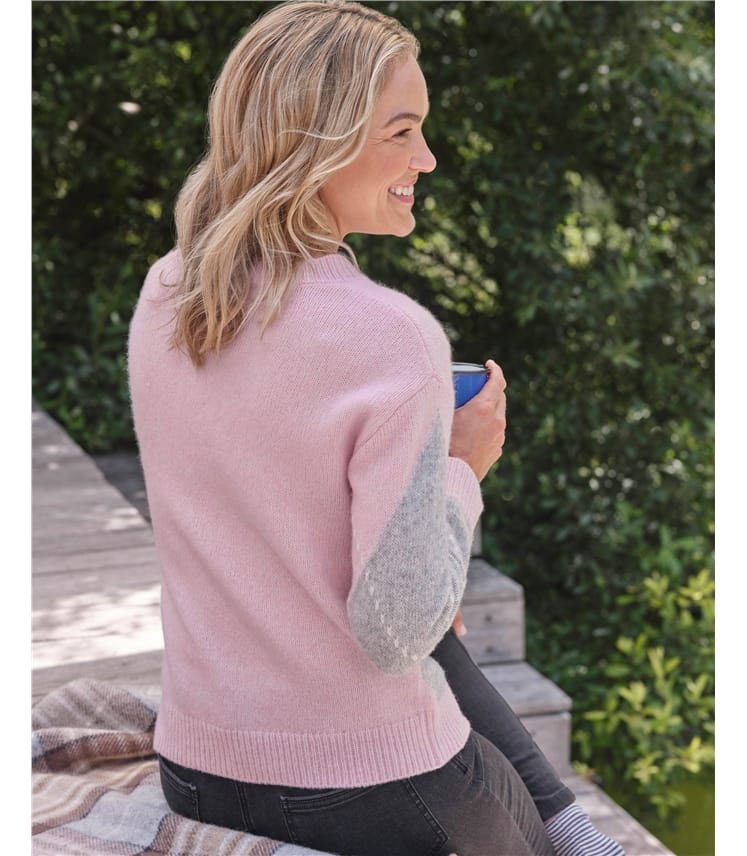 Large Diamond Pattern Jumper