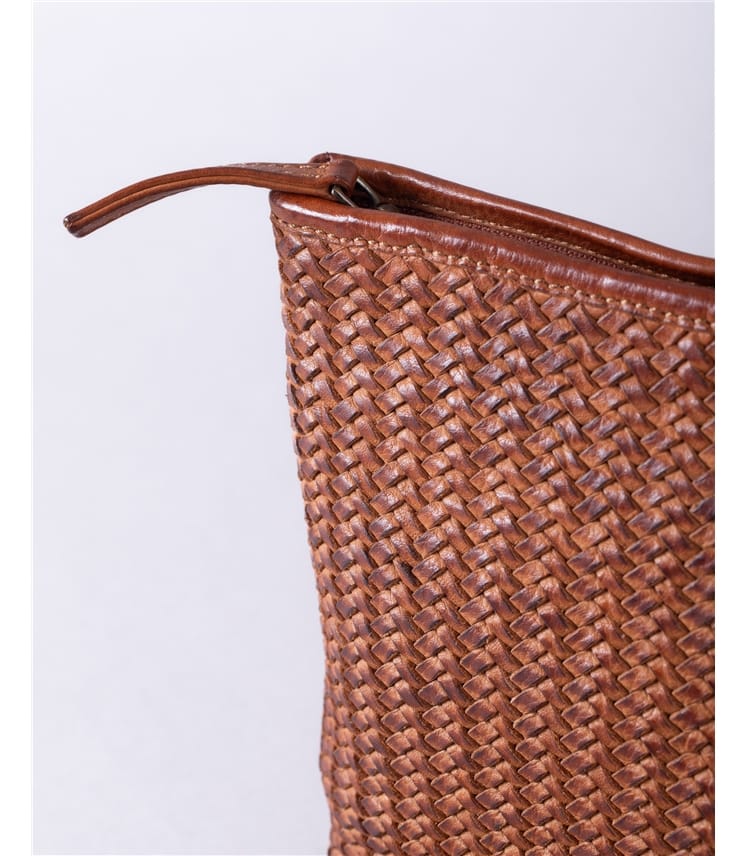 Wreay Leather Cross Body Bag