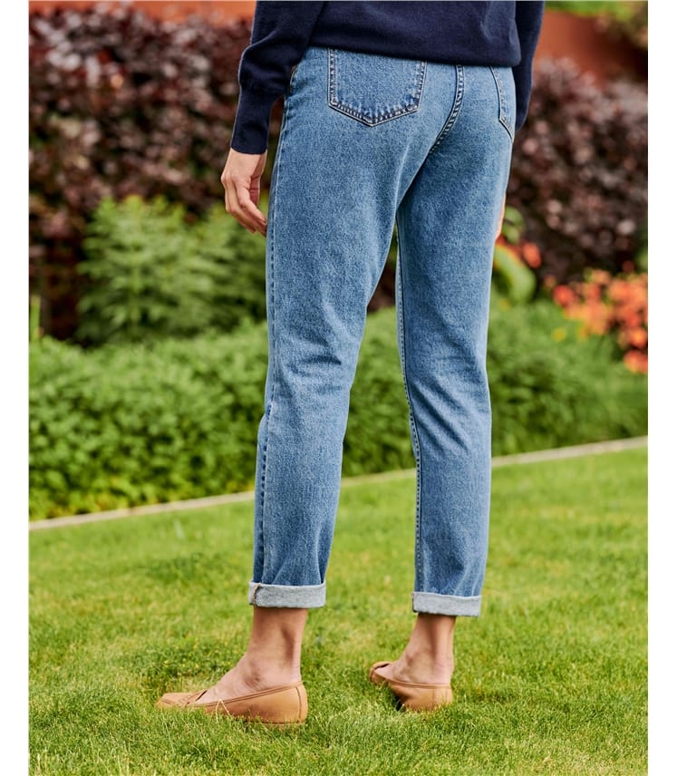 Relaxed Tapered Leg Jeans