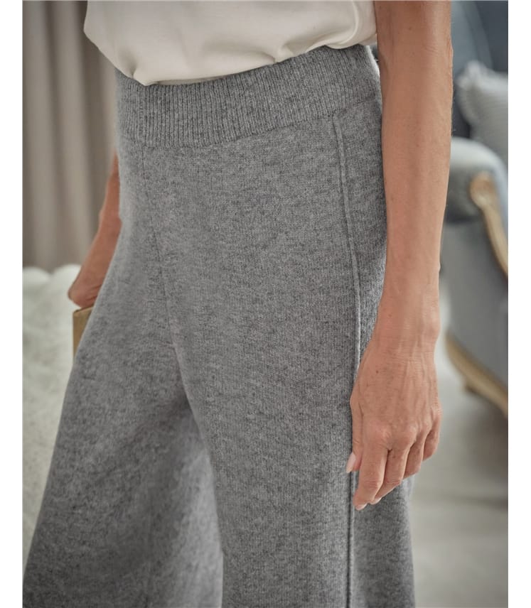 Straight Leg Jogger