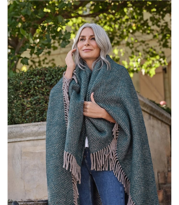 Decke mit Rautenmuster aus reiner Wolle