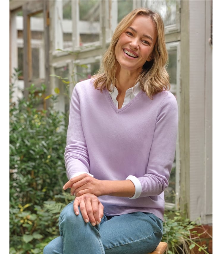 Cashmere & Merino V Neck Knitted Jumper