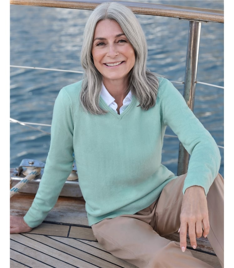 Cashmere & Merino V Neck Knitted Jumper