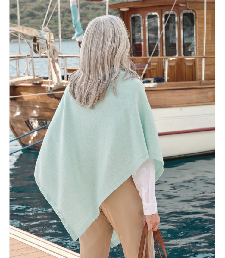 Poncho mit Knöpfen aus Kaschmir & Merinowolle