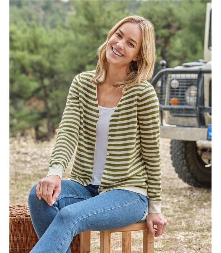 Cashmere Merino Classic V Neck Cardigan