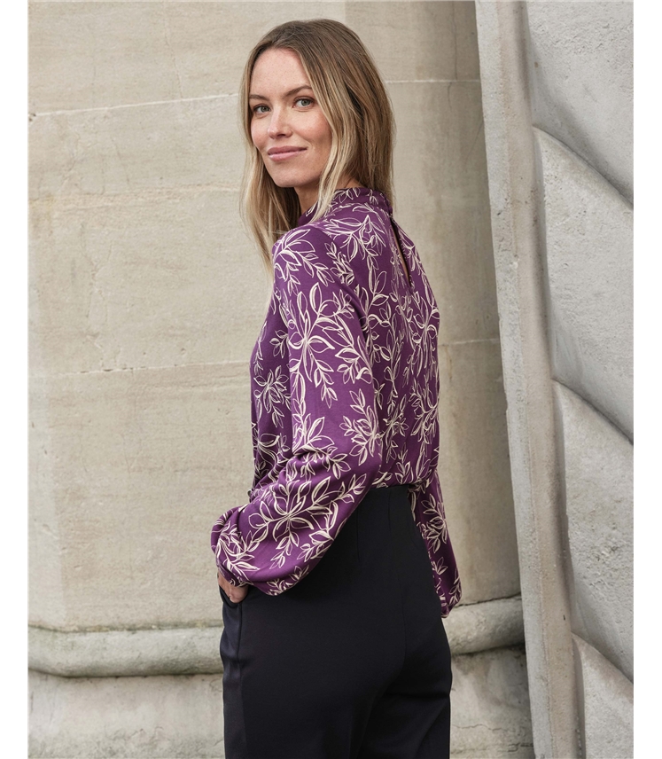 Keyhole Turtle Neck Jersey Top