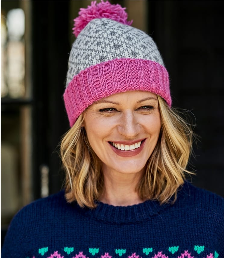 womens pink bobble hat