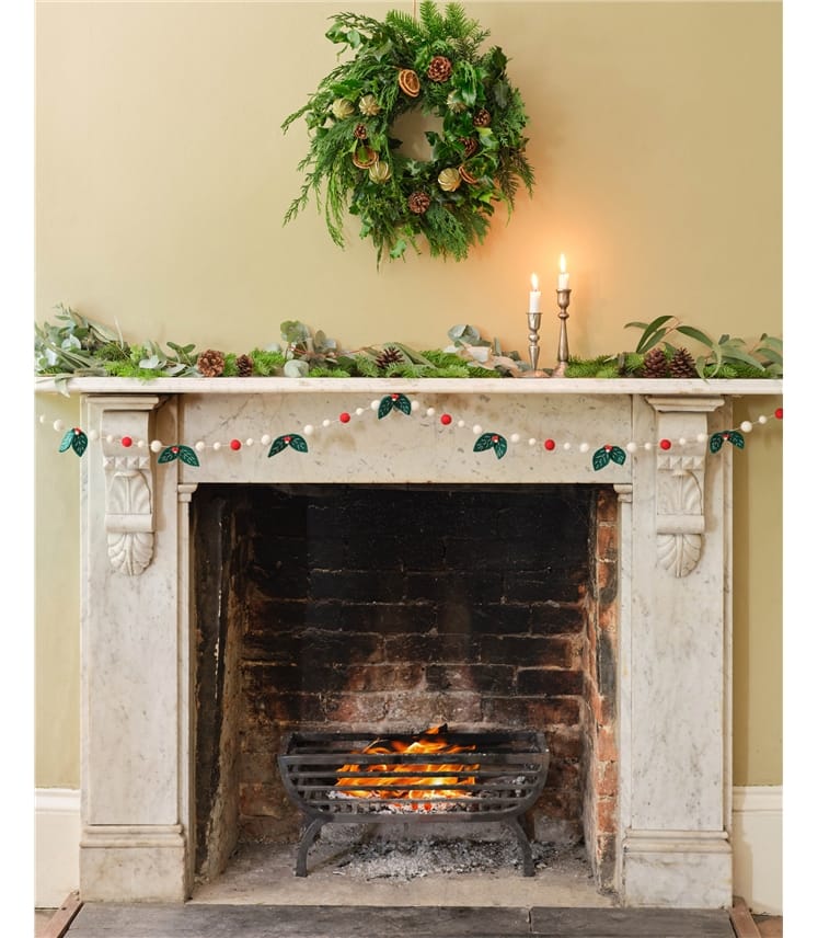 Christmas Holly Bunting