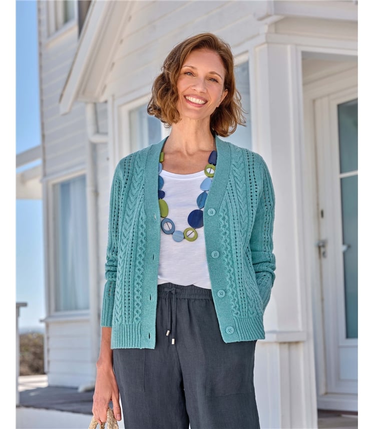 Strickjacke aus Lammwolle mit V-Ausschnitt und Zopfmuster